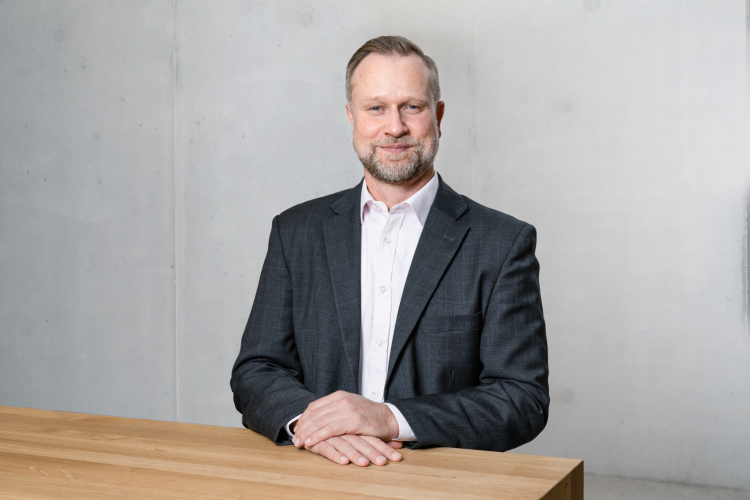 Thomas Schneider, Responsable suppléant du CSI-DFJP; Responsable de division Services centraux